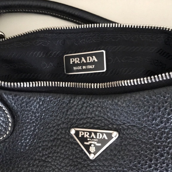 Prada shoulder bag - Picture 7 of 7